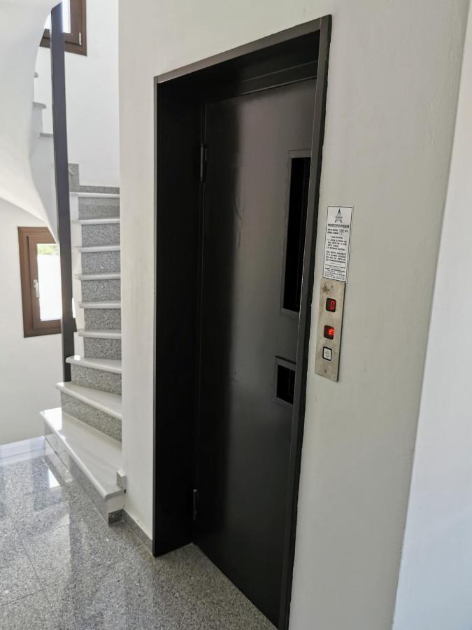 Magical Seaside Town Boutique Apts 2 Кипарисия Екстериор снимка
