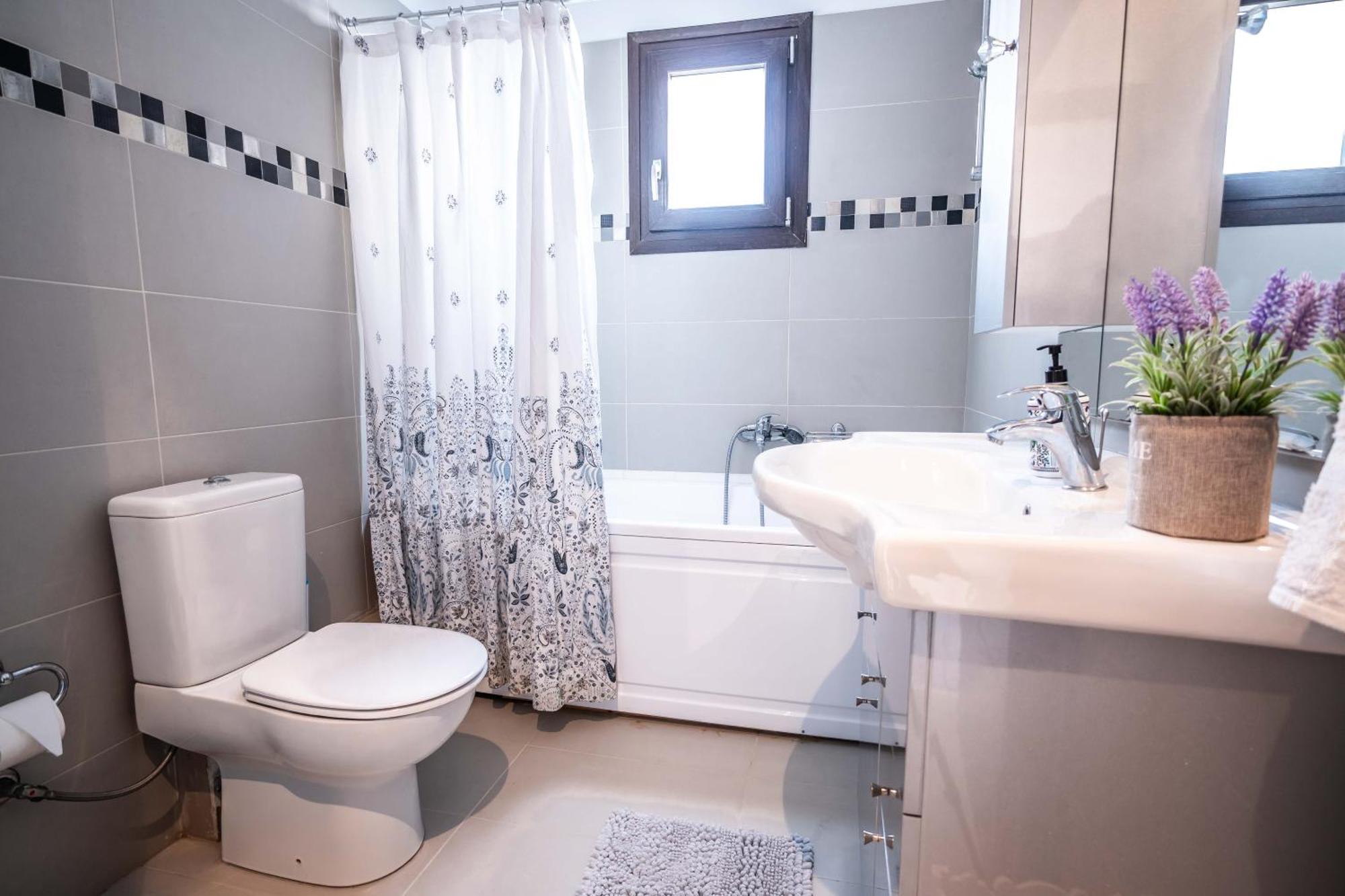 Magical Seaside Town Boutique Apts 2 Кипарисия Екстериор снимка